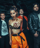 Xeria Photo