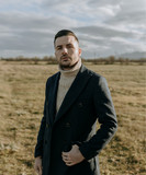 Qvinto M profile