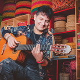 Max De Castro