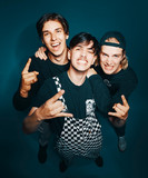 AVRALIZE Photo