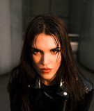 Elli Acula Photo