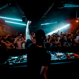 BLURREDMOVEMENT