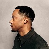 BLACK MILK ‎- TRONIC (2LP) Ni5qcGVn.jpeg