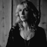 Muireann Nic Amhlaoibh Band
