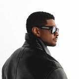 8701 – Álbum de USHER | Spotify