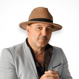 Roberto Blades