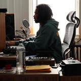 Adé Hakim profile