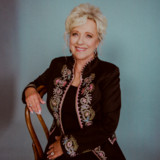 Connie Smith profile