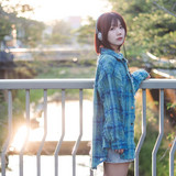 青いガーネット | Spotify