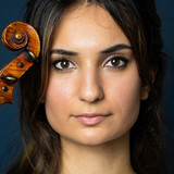 Ava Bahari