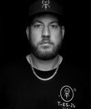 Benny L image