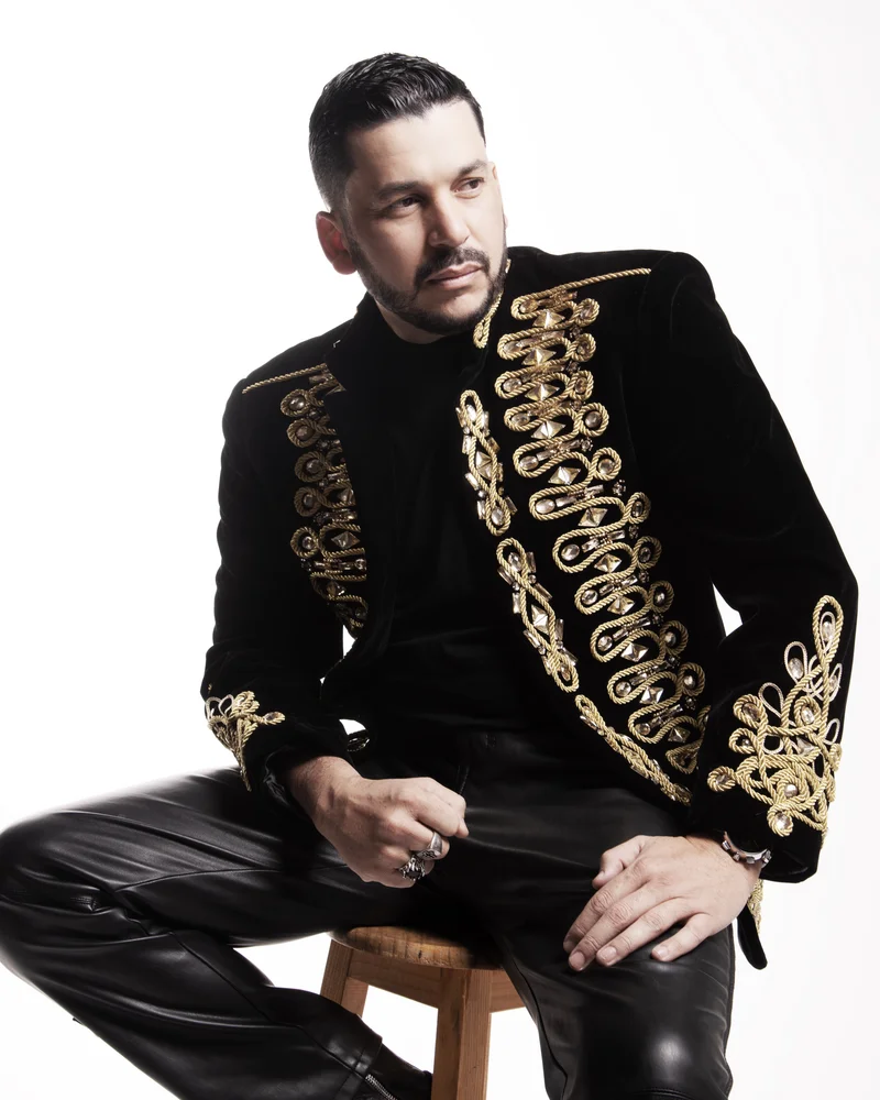 Luis Angel "El Flaco"