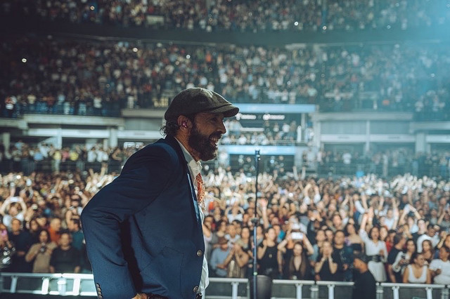 Juan Luis Guerra 4.40