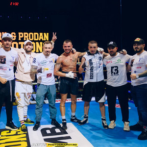 Unic Bogdan - Imnul Campionilor