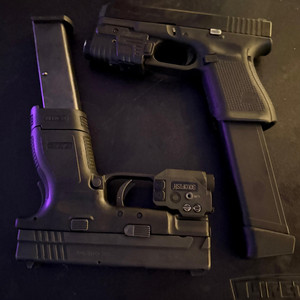 Glocks & XDS by BkagsFrmCs, JankIE835