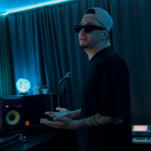 Йович - У меня любовь одна