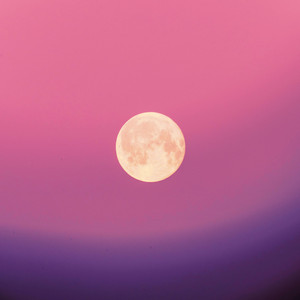 Mauve Suspension by Piano Softly