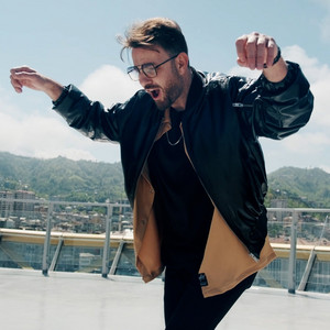 Turan Şahin - İki Deli