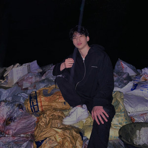 Pretend (feat. Sam)