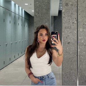 Jázmin - GYERE VELEM