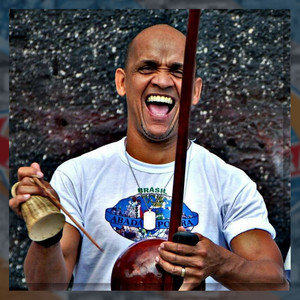 Pretinho Abadá Capoeira - Eu Durmo e Acordo Com Ela (Live)