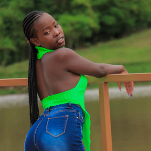 Shee Vicky - Chomiet