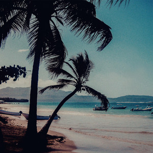Pa La Playa by K-lvin