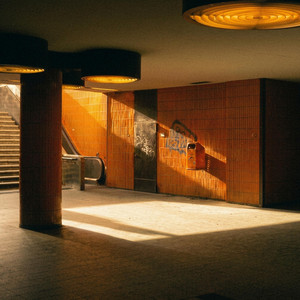 Subway Station by Cashtrip