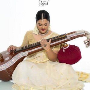 Veena Priyah - Malai Kaatru Vanthu