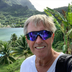 Graham Tompson - Million Reasons