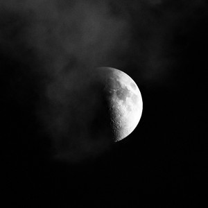 Here Comes The Night by N!smo