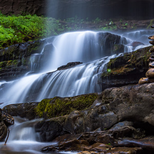 Soothing Running Water by Mist & Moon