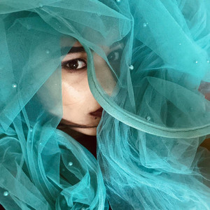 audio vision entertainment - Sad line1