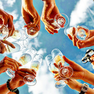 Toast 2 Us by KnG FsT