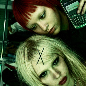 Women Love Bass by KDL