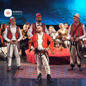 Noel Pjetri - 9 Bajrak luftojn si vllazen