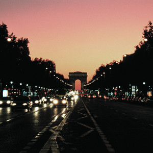 Paris at Dawn by Vonkman, Hulgartt