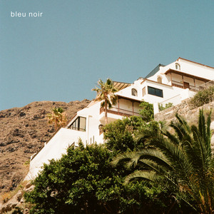 Bleu Noir by BƱBBLE
