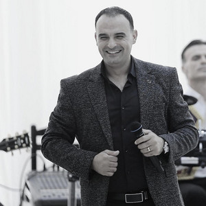 Agron Zhuga - Ulur ne karrige