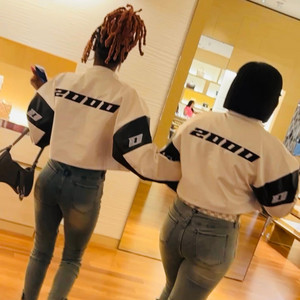 Portada de Rap Bitches