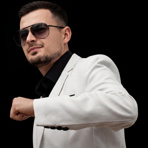 Evghenii Nicolaev - Du-te Du-te, mai bine beau un Calaras