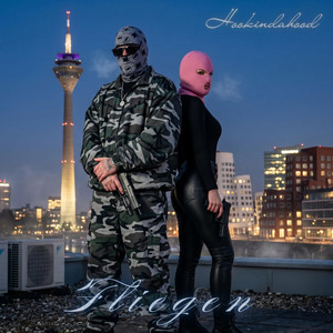 Fliegen by HOOKINDAHOOD