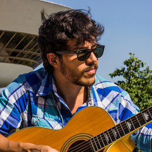 Dois Amores by Eric Maia