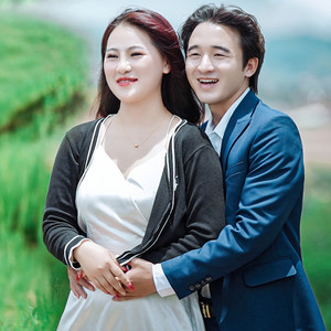 Koj Niam Koj Yog Kuv Lub Zog