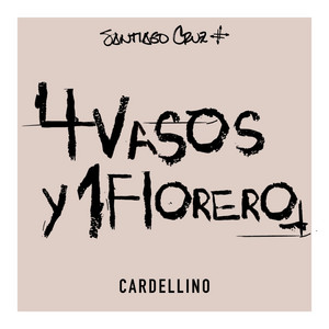 4 Vasos y 1 Florero