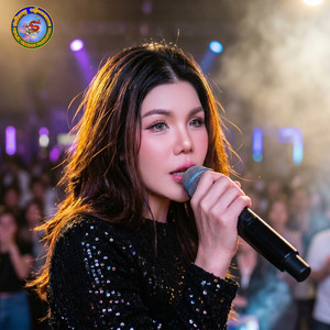 ក្រមុំមានហុងស៊ុយ by មាស សុខសោភា