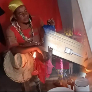 Vaudou haitien ezili - Sekey la men krochi map potel sou tet mwen