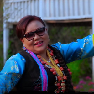 Doma Hyolmo - Dhan mero chaina