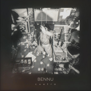 Cuatro by Bennu