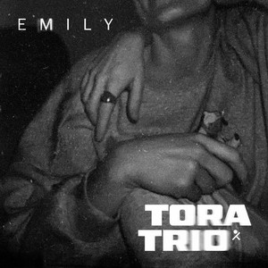 Emily by Tora Trio, TORA DAA